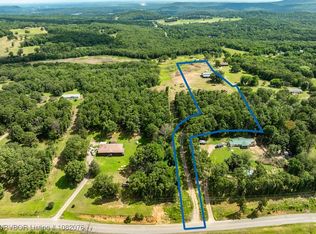 3677 Philadelphia Rd, Van Buren, AR 72956
