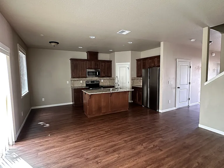 7649 NE 31st Cir #1 — Photo 4