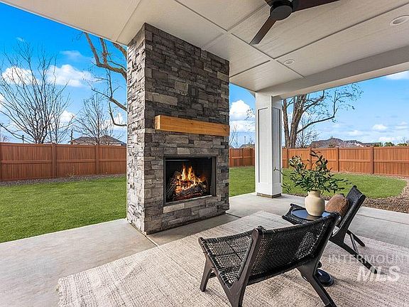 2nd image of 1049 N Gracie Ave Lot 1/7