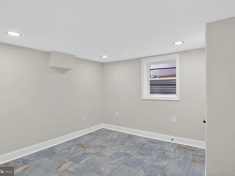 4013 4th St — Photo 26