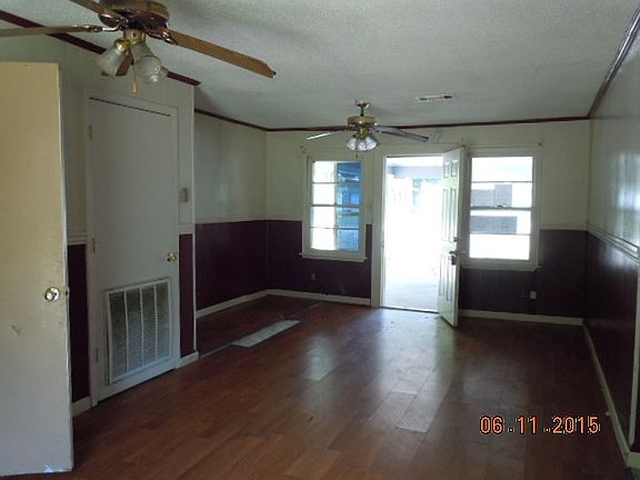 5th image of 1302 Florida St