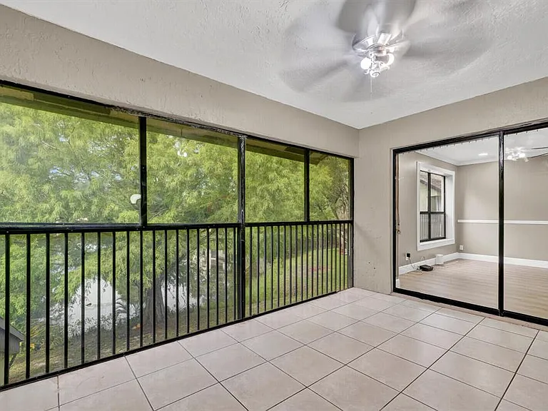3287 Cocoplum Cir #3321 — Photo 4