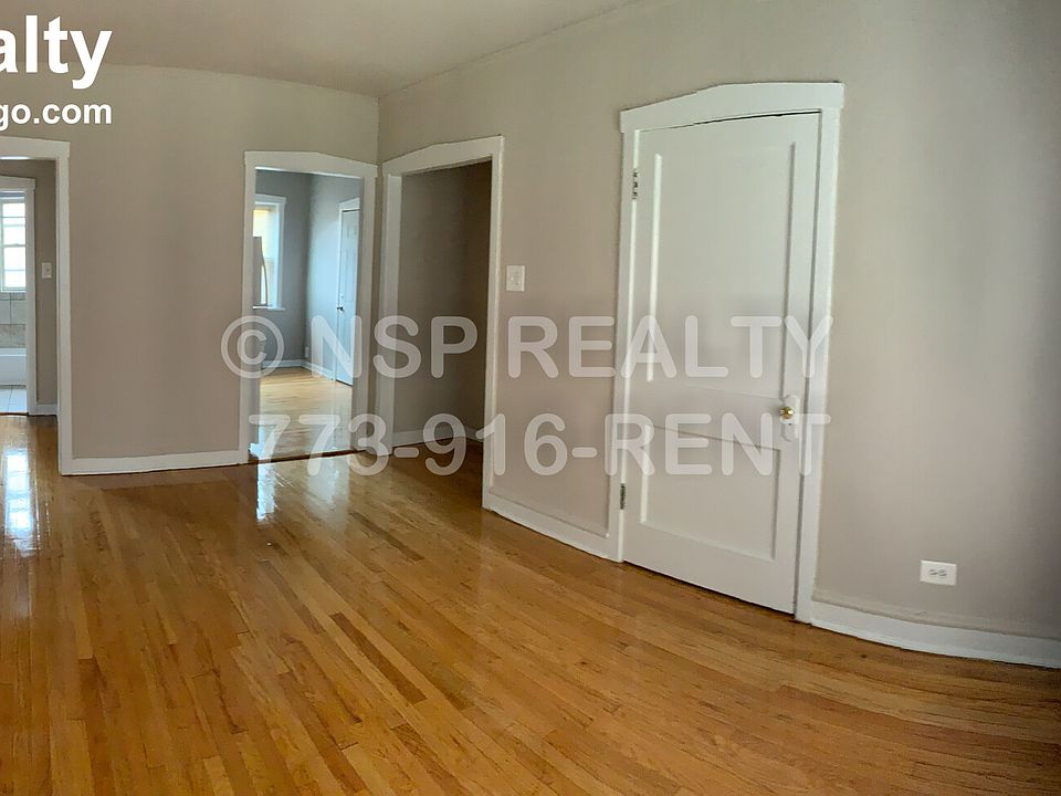 2nd image of 4029 W Melrose St APT 3E