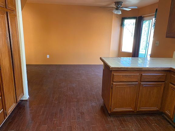 4th image of 12202 Timlico Ct #A