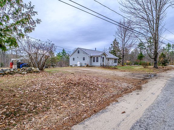 2nd image of 515 Bickford Pond Road