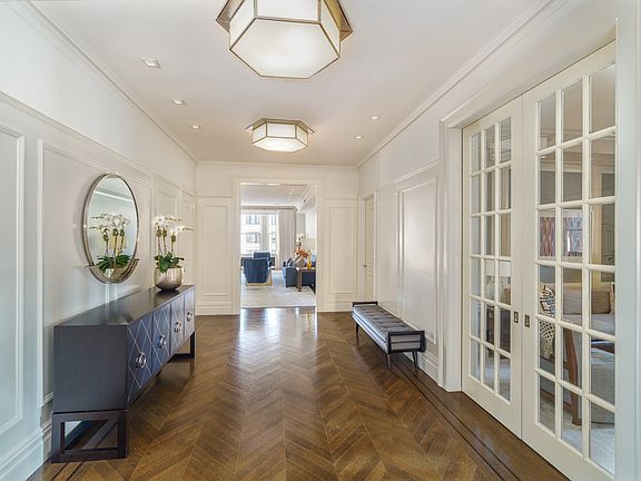 3rd image of 876 Park Ave APT 11S