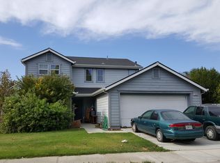 2320 S Fallbrook Dr, Los Banos, CA