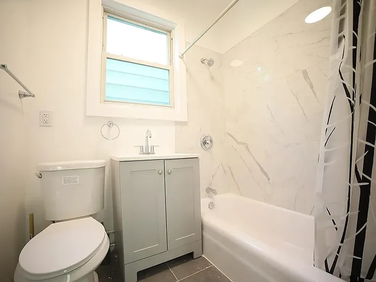 104 Fulton Ave #2A — Photo 5