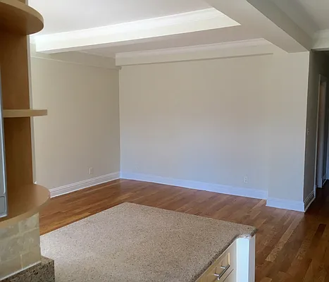 Rented by Stonehenge NYC LLC | media 18