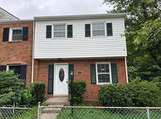 14451 Village Dr, Woodbridge, VA 22191