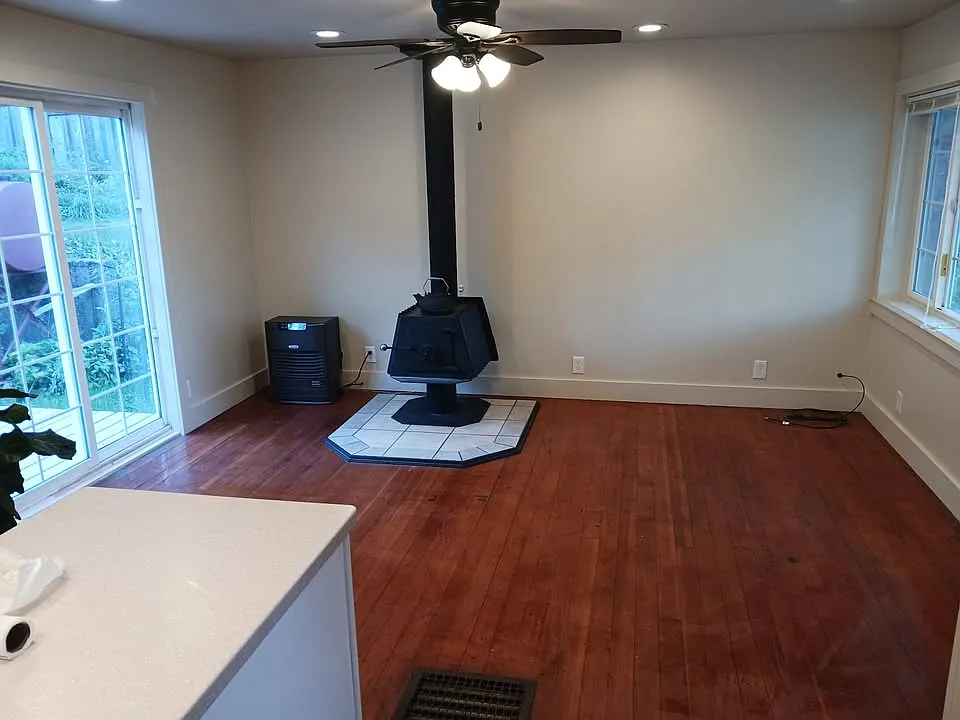 2 bed, 800 sqft, $1,395 — Photo 3