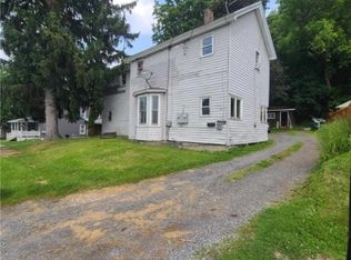 9 Green St, Mohawk, NY 13407