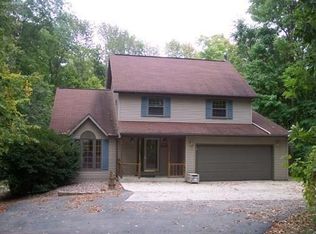 N6849 Moonlight Rd, Plymouth, WI 53073