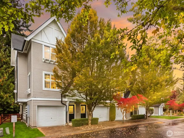 22652 NE Alder Crest Lane, Redmond, WA 98053
