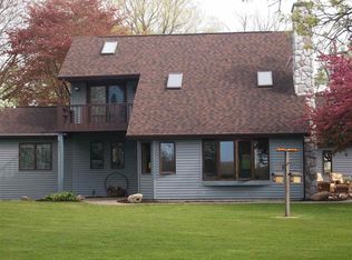 2439 Ross Dr, Sebewaing, MI 48759