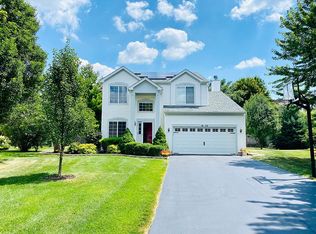 1854 Ione Ct, Aurora, IL 60503