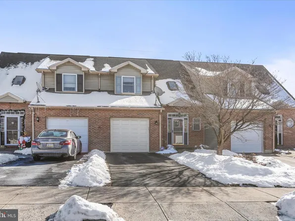 202 Stephanie Dr, Easton, PA 18045