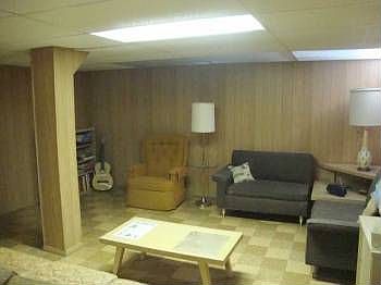 3rd image of 9023 W Palmetto Ave
