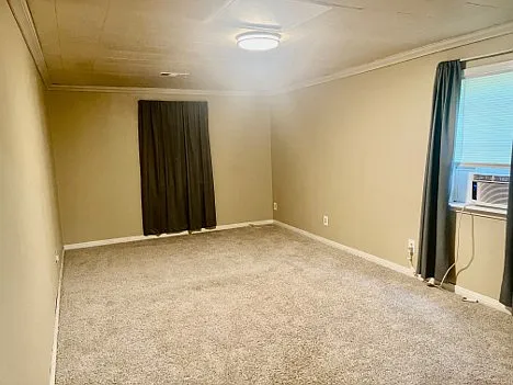 114 Jordan St — Photo 16