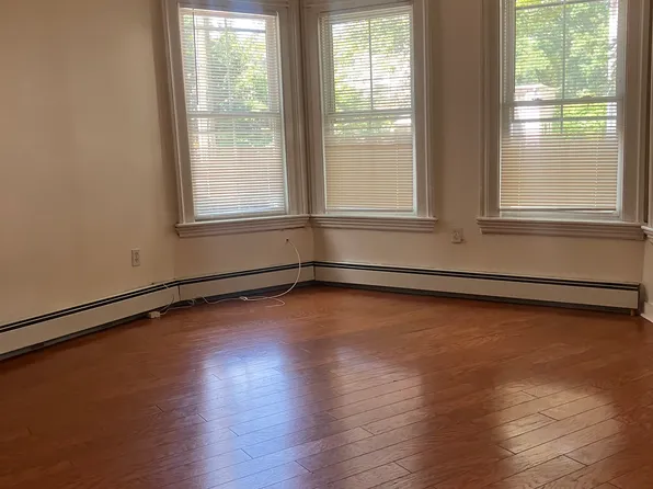 71 Nash St Floor 1, New Haven, CT 06511
