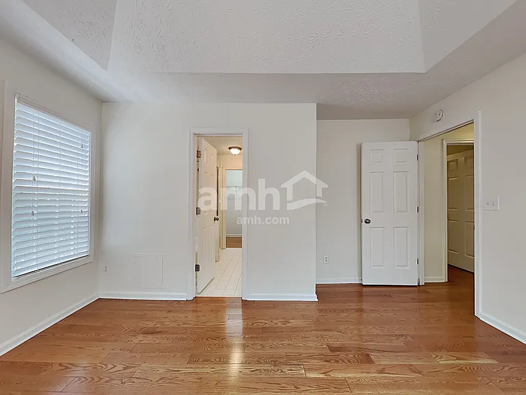 5810 Stephens Mill Dr — Photo 13