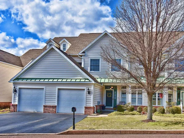 1107 Tennyson Close #U-11c, Moosic, PA 18507