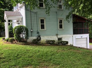513 Main St, Stockertown, PA 18083