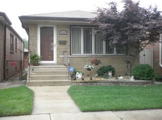 5111 S Sayre Ave, Chicago, IL 60638