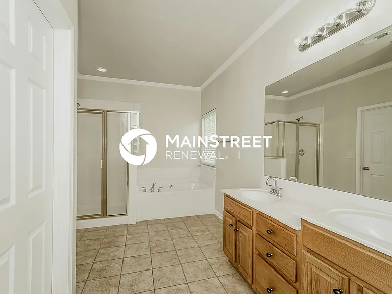 Main Bathroom