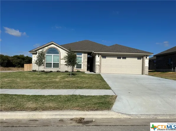 706 Willow Dr, Troy, TX 76579