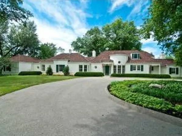13939 Meursault Ln, Chesterfield, MO 63017