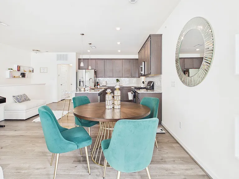 12102 Oxford Landing Dr #204 — Photo 16