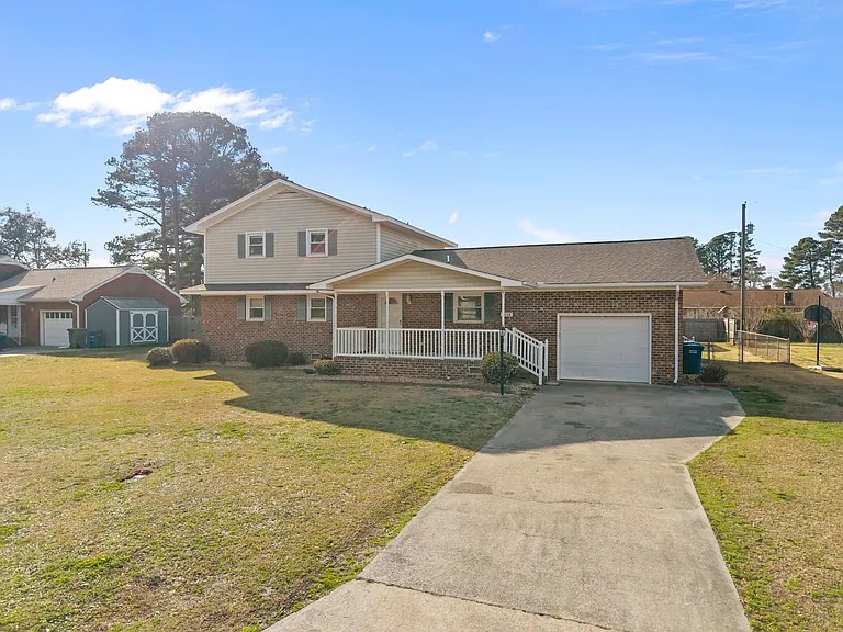 4130 Terrace Dr — Photo 4