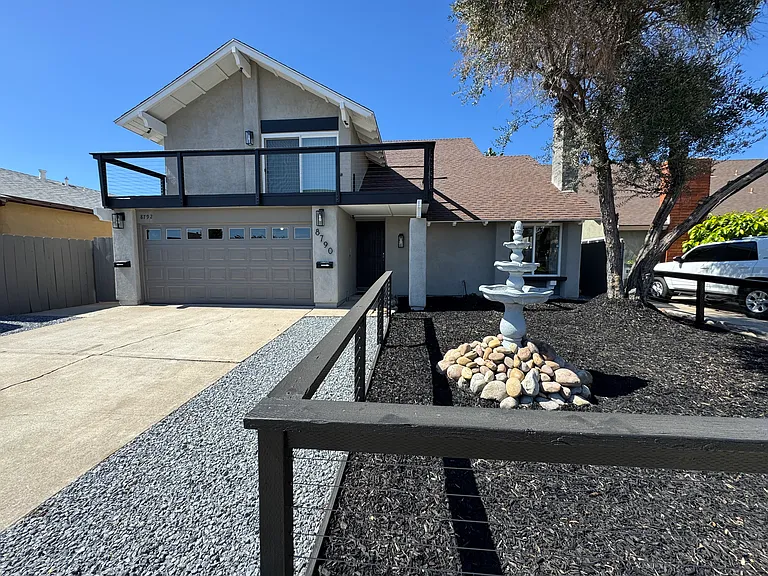 8790 Capricorn Way — Photo 16