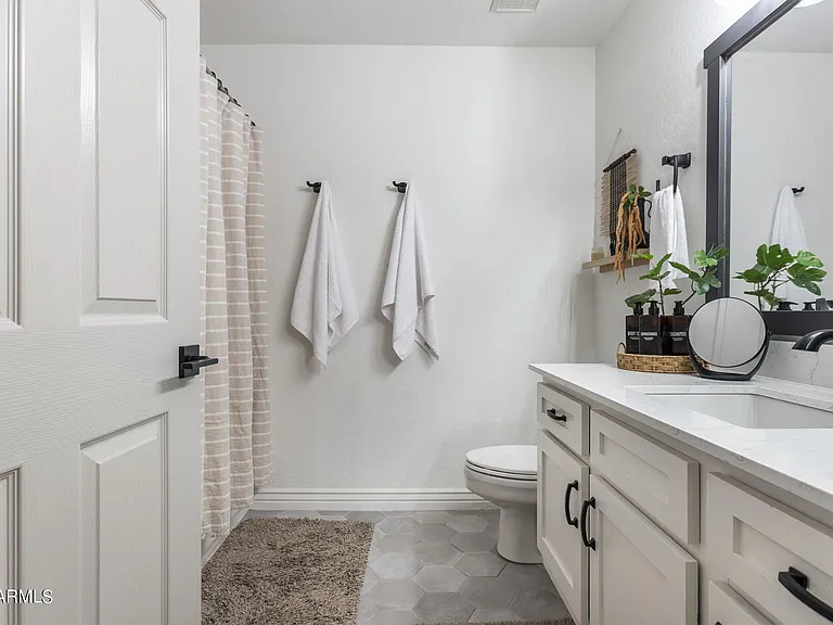 16801 N 94th St #2015 — Photo 22