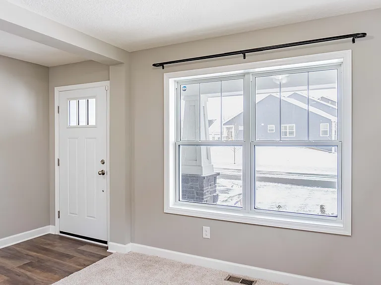 1430 Nutmeg Cir — Photo 25