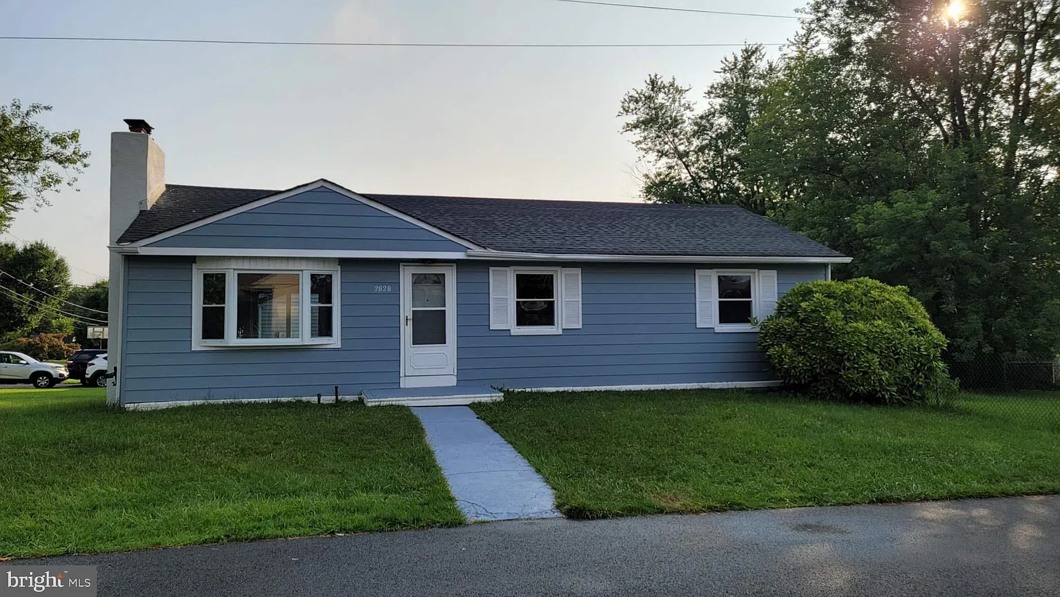 2828 Asbury Ave photo 1
