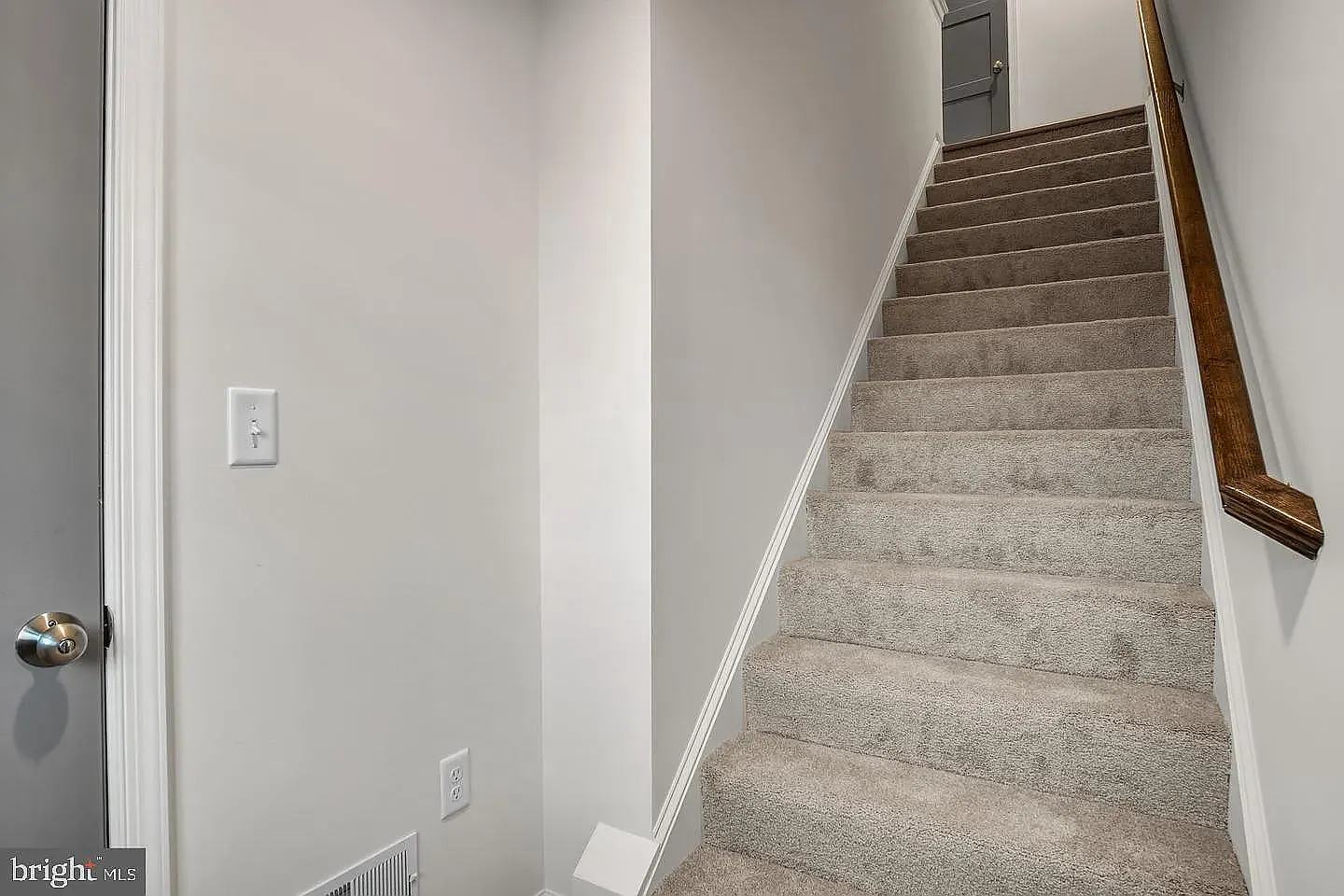 20 Morgan Dr — Photo 4