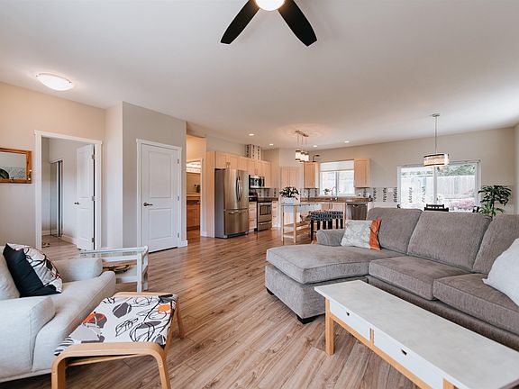 5th image of 6222 Sitka Rd