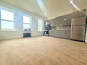 688 Jamaica Avenue, #3