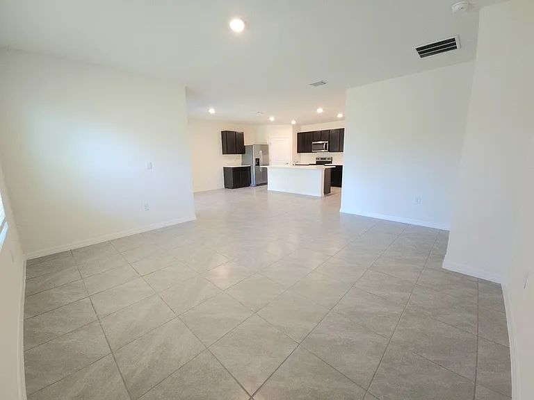 296 Hickory Course Trl — Photo 4