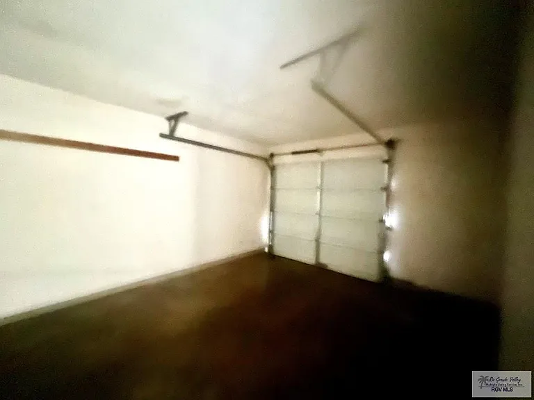 1124 Sierra Grande Dr — Photo 13