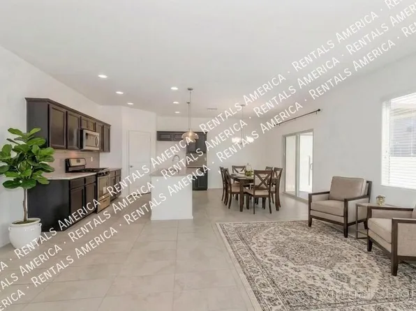 7433 S Via Casa Elegante, Tucson, AZ 85756