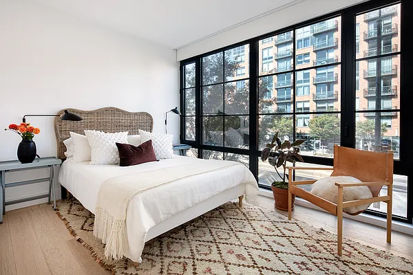 Sold by Douglas Elliman | media 14