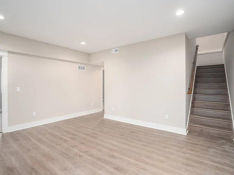 917 Eagle Ridge Dr — Photo 21