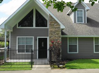 211 Hunt Rd APT 211, Baytown, TX 77521