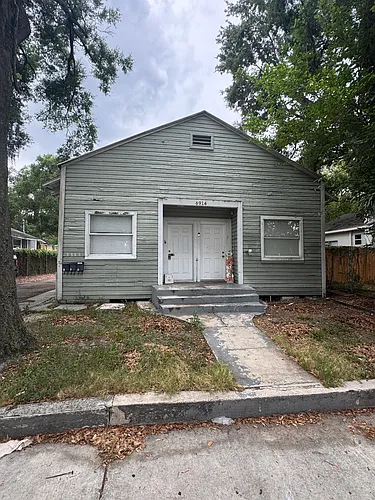 6914 N Central Ave #1 Photo 1