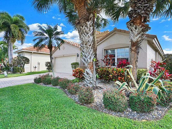 2nd image of 7125 Haviland Cir