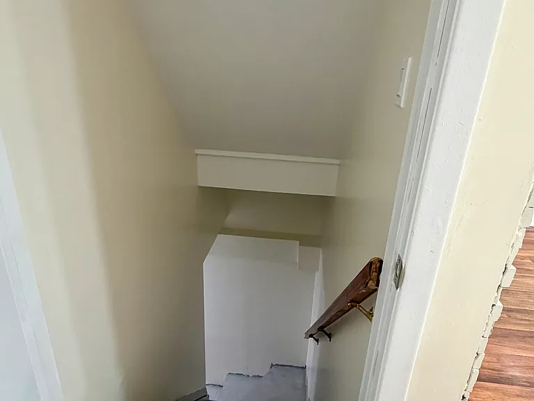 243 Tompkins Ave #2 — Photo 15