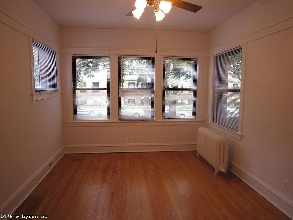 1st image of 1478 W Byron St #1115